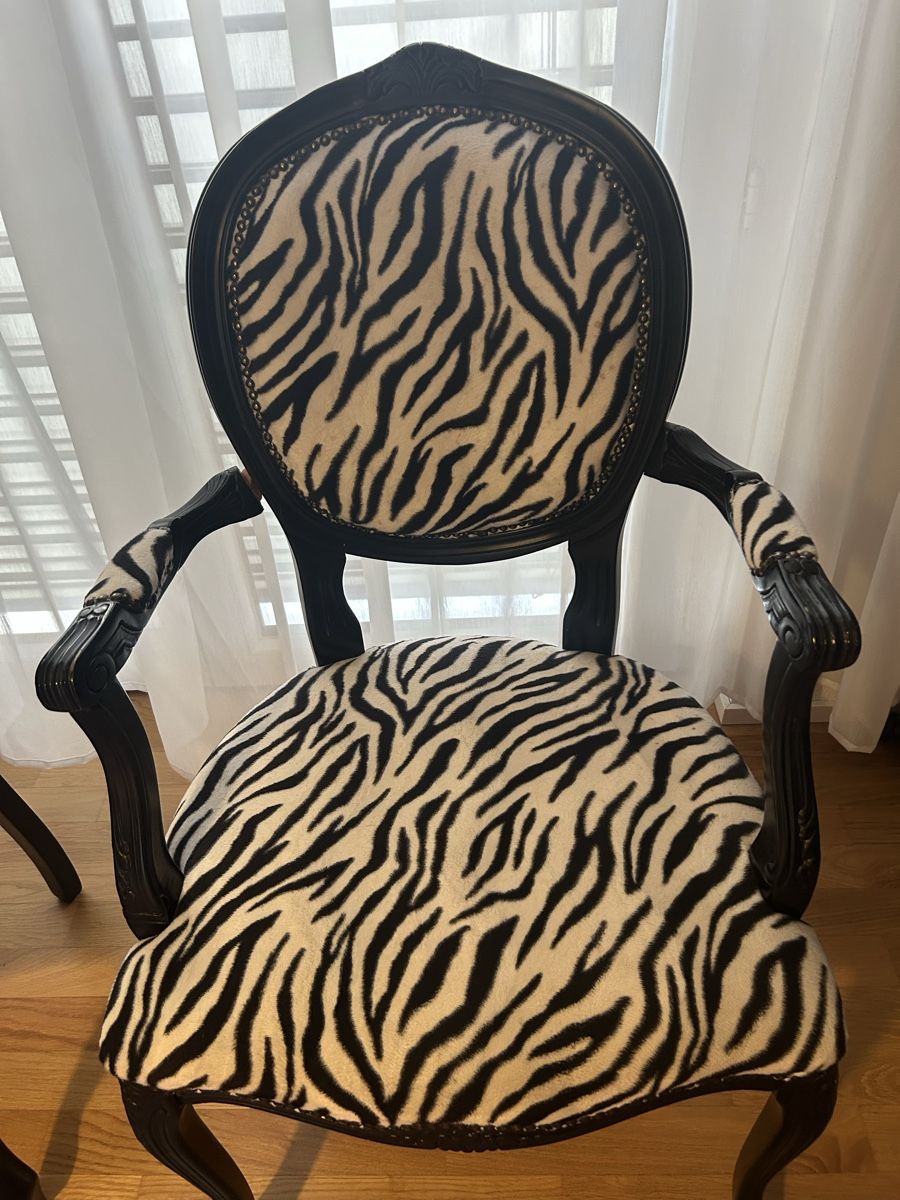 Poltrone: Zwei Zebra-Sessel – Usato da Ebikon venduto da StivaQ 3