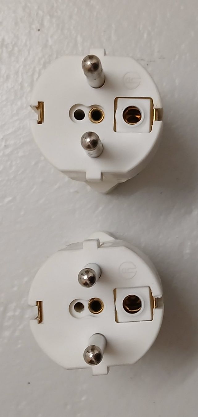 Lecteurs & Adaptateurs: 2x Stecker – D'occasion à Sissach par mar_xc7r 1