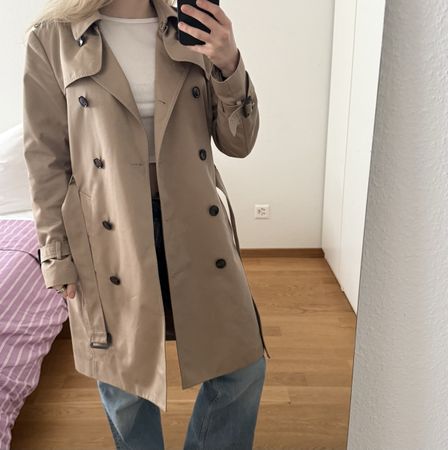 Trenchcoat Size S Spring