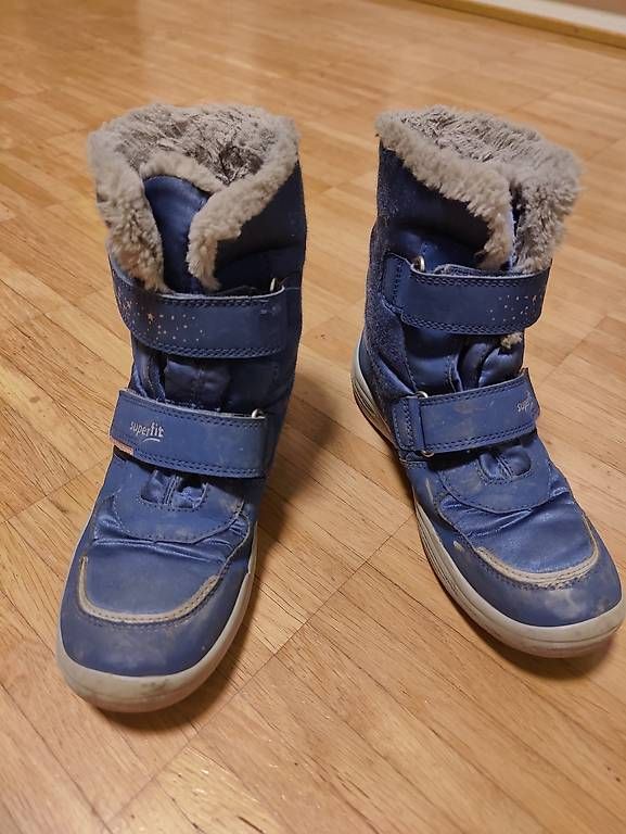 Chaussures garçon: Kinder Winterschuhe Superfit – D'occasion à Sempach par PascalZelli 4