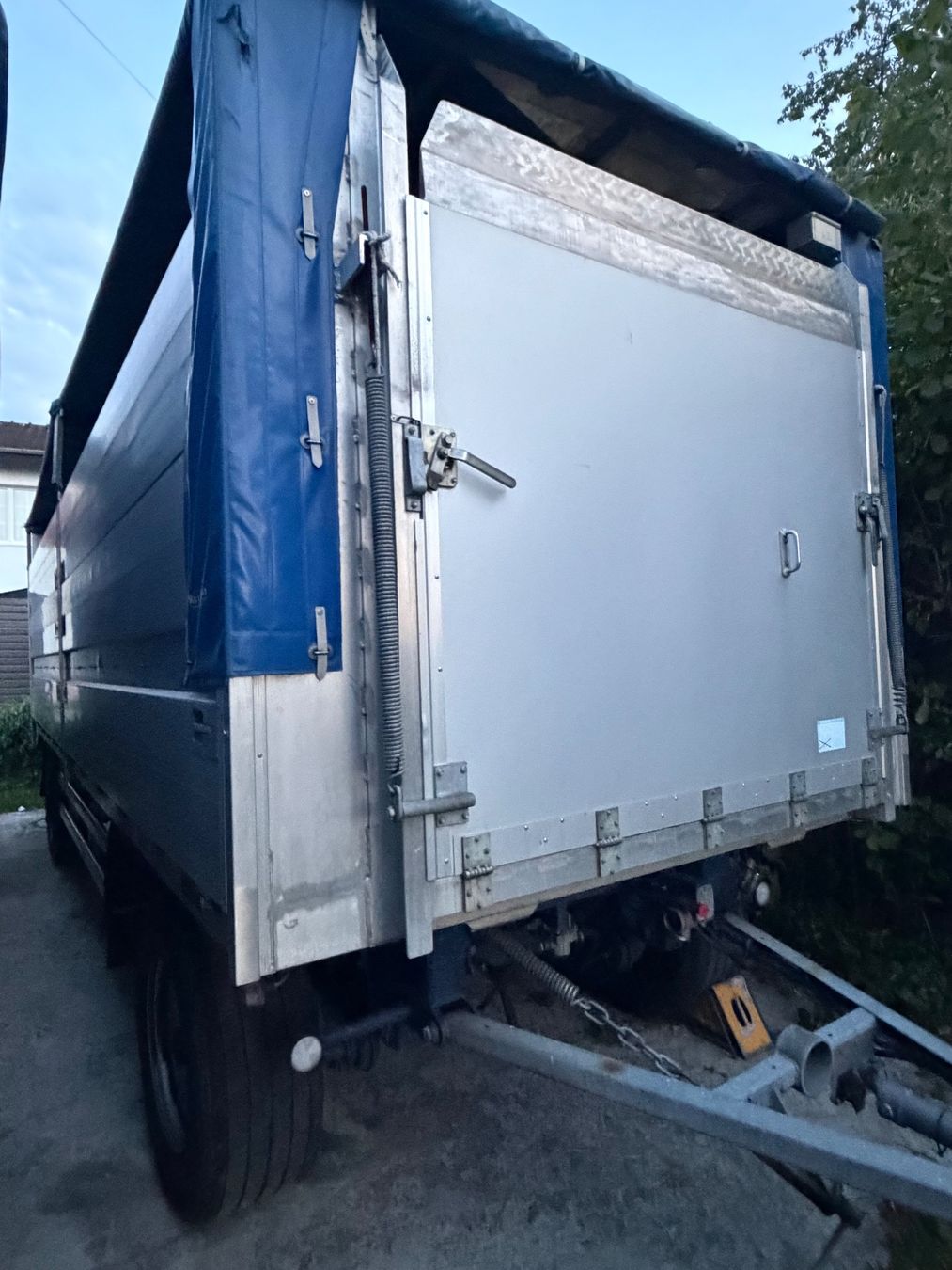 Nutzfahrzeuge: Fuchs 18 T 2 E L – Gebraucht aus Hünenberg von off_xr8d 4