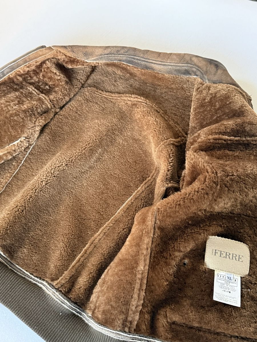 Jacken: Ferre jacket 100% leather & furred – Gebraucht aus Bouveret von Diegzzzz 2
