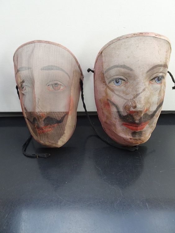 Faszinierende Larven Masken Kaufen: Verwandlung und Kreativität für Jung und Alt