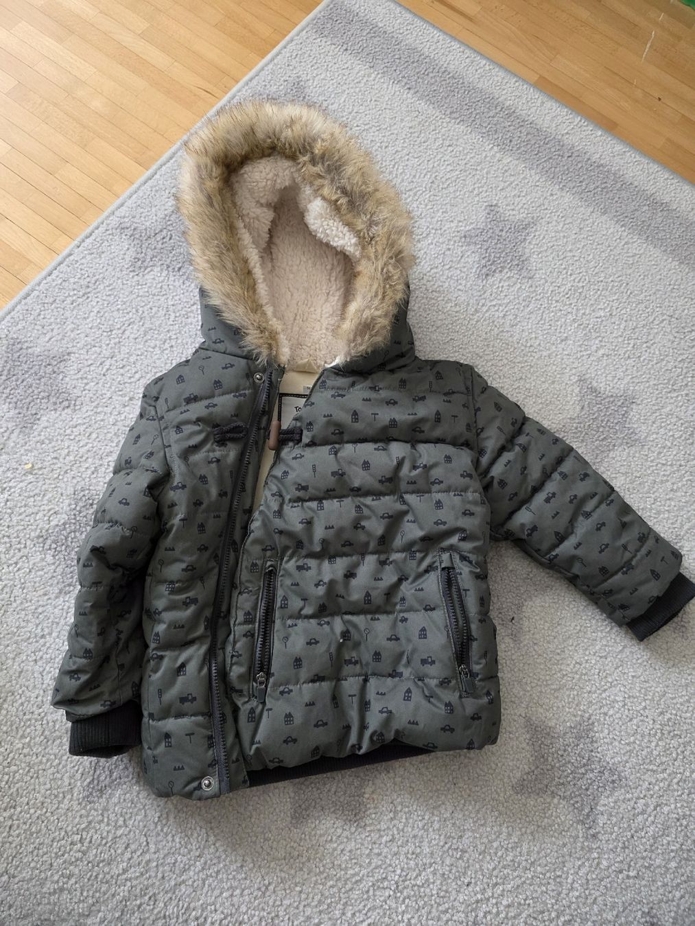 Vestes & Manteaux: Winterjacke 86 – Neuf (Voir description) à Wittenbach par Linda_B