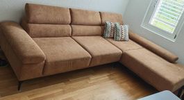 Ecksofa Claudio Livique – neuwertig, verstellbar – NP 2'850.