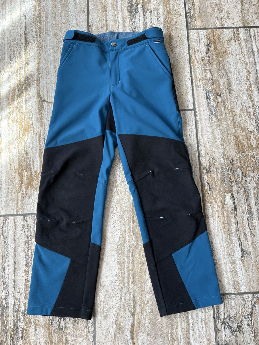 Jako-O Hosen: Jako-o Softshellhose Grösse 134 – Gebraucht aus Nürensdorf von Yellowstone09 1