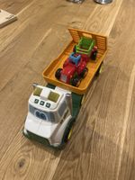Spielzeug Traktor mit Anhänger John Deere guter Zustand