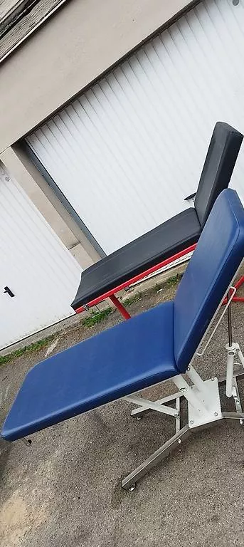 Appareils de massage: Table massage  – D'occasion à nyon par mka_bn7r 1