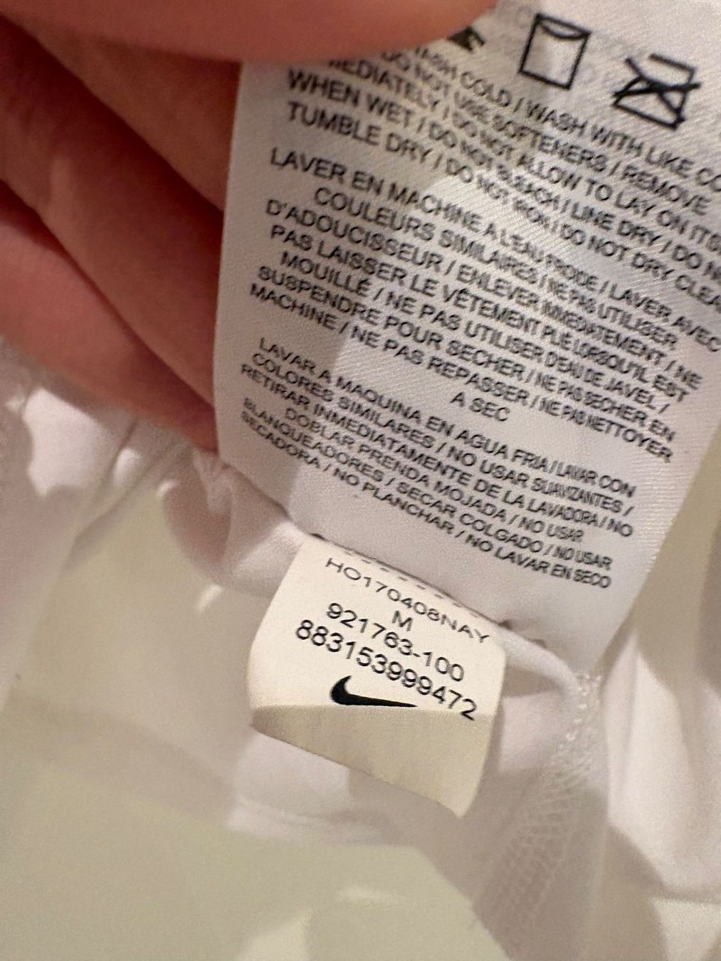 Nike Top: NIKE Top Dry Fit - Size M -100% Recycled polyester – Usato da Muzzano venduto da Sidney_3 4