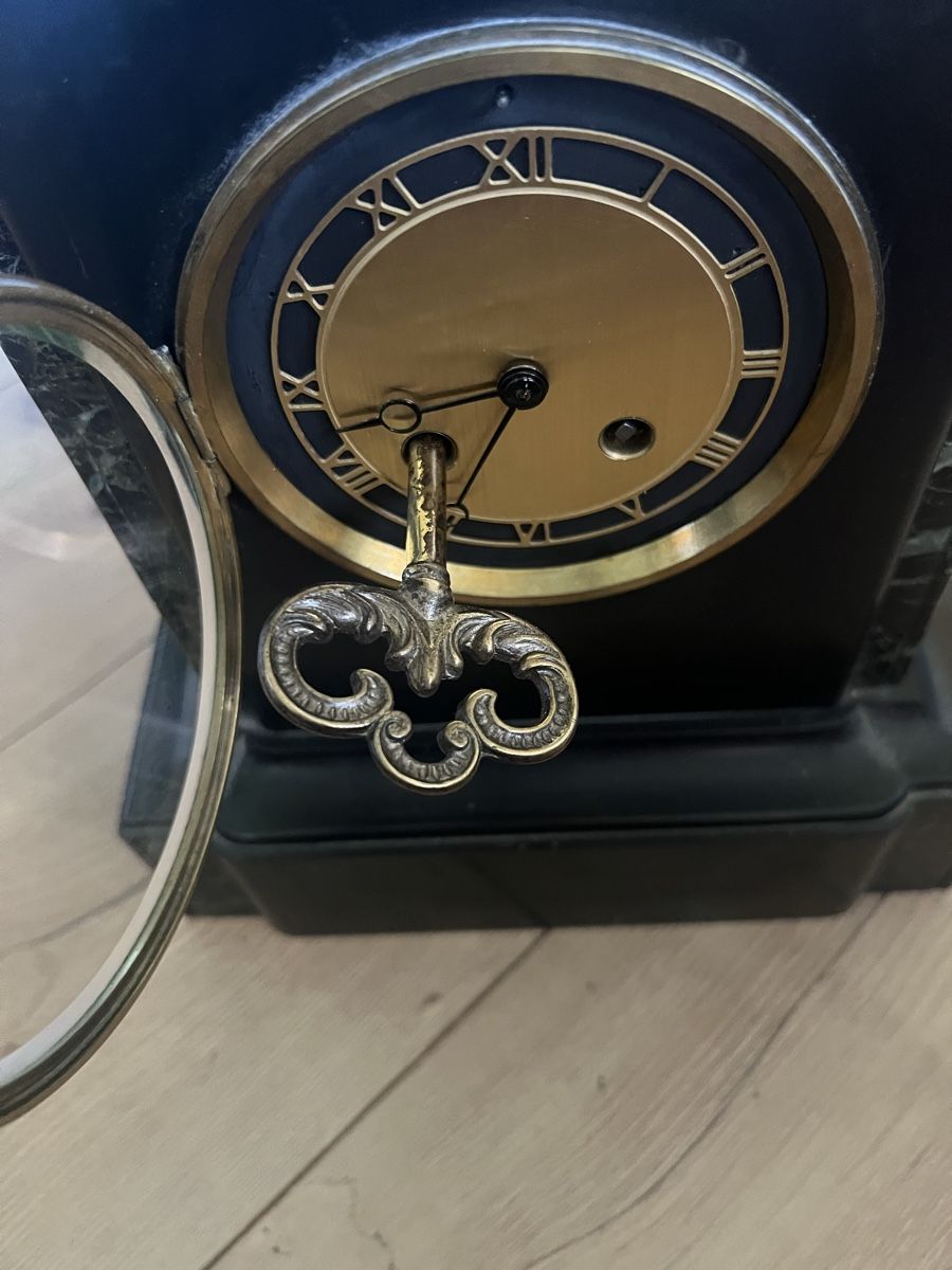 Montres: Antike Kaminuhr – D'occasion à Laufen par groove60 8