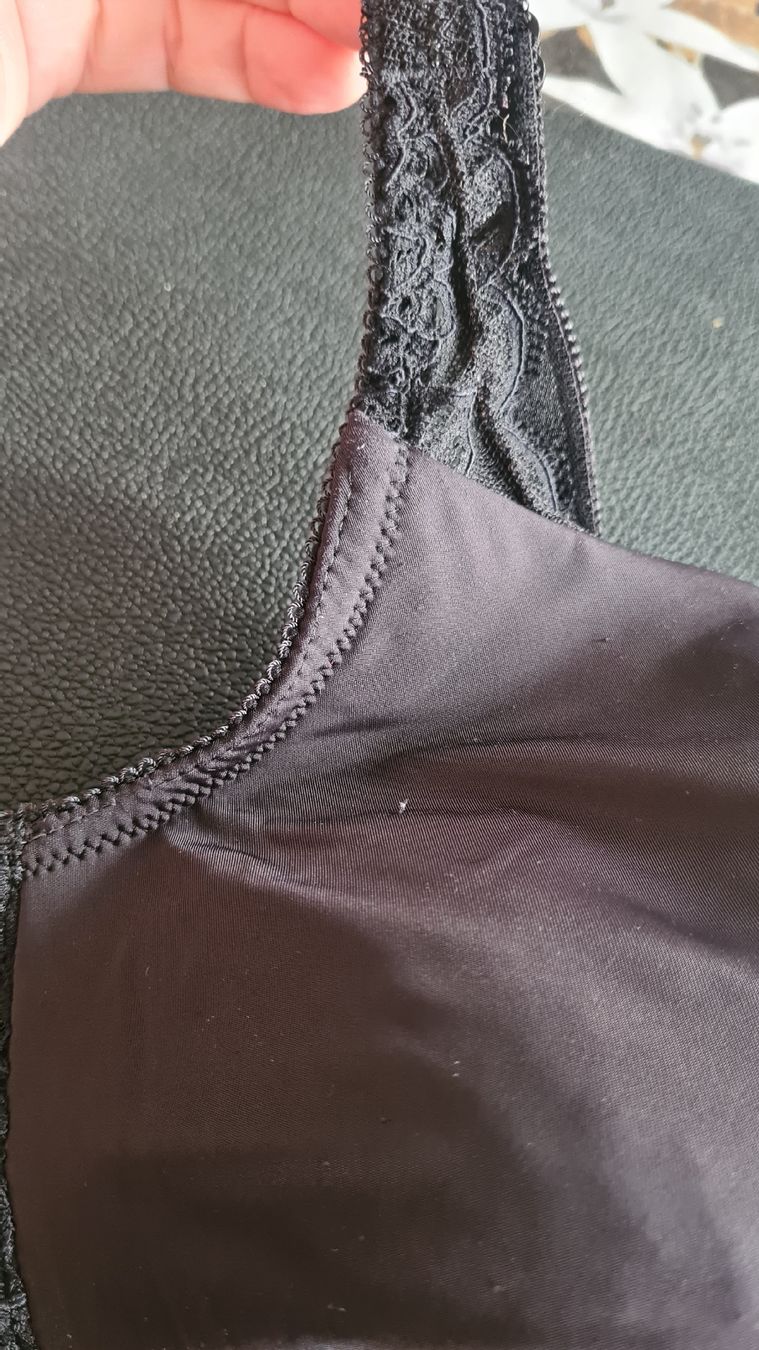 Sonstige Unterwäsche: Triumph BH, Schwarz, Spitze, Gr. 85C – Gebraucht aus Dussnang von Mak13 3