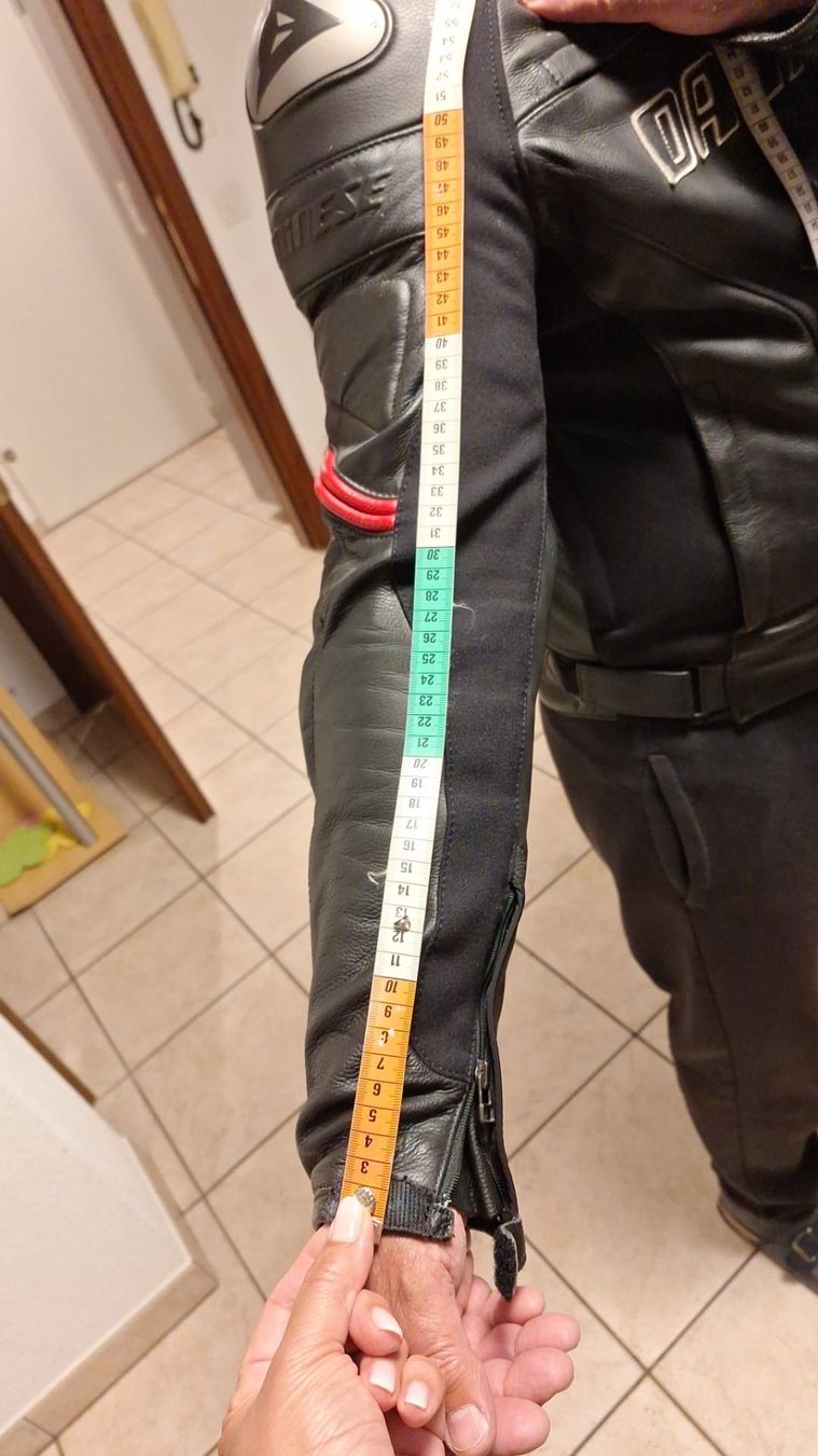 Dainese Giacche: Giacca da moto Dainese – Usato da Riva San Vitale venduto da dan_5r87 8