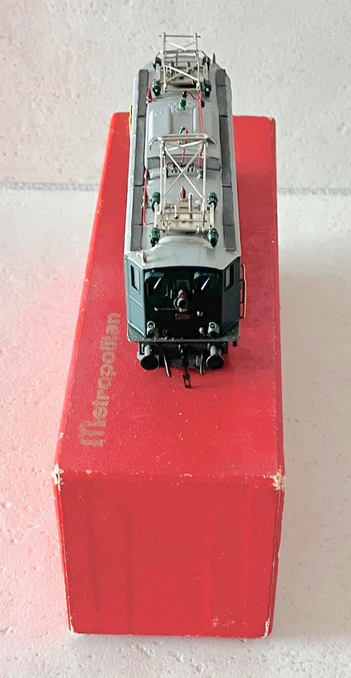 Metropolitan Modellini di ferrovie: Metropolitan SBB Ae 3/5  H0 – Usato da Bleiken venduto da hbw45 3