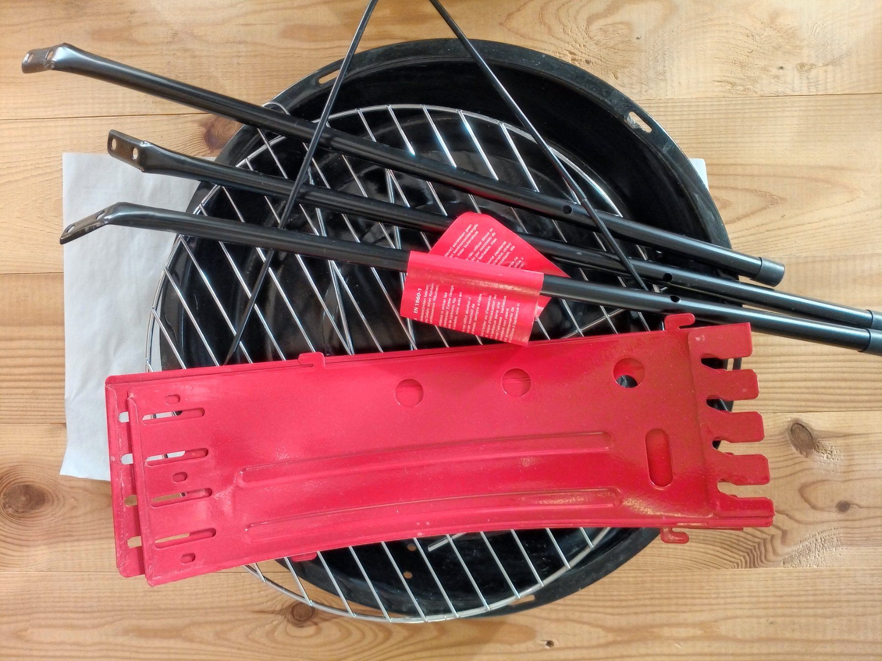 Griglie: Barbecue Grill - Neu – Nuovo (secondo la descrizione) da Waldenburg venduto da STICKER_KING 1