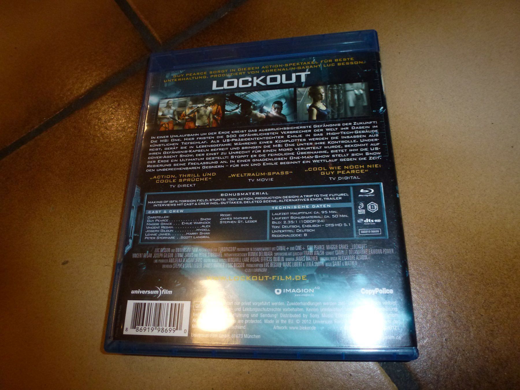 Alle DVDs: Lockout BLU-RAY – Gebraucht aus Olten von Disc-Verkauf 2