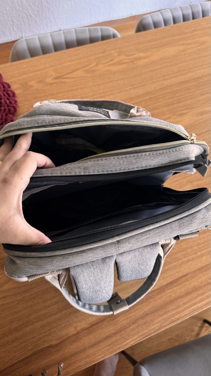 Borse & Zaini: Diaper bag backpack grey good condition – Usato da Thun venduto da bia_56c9 2
