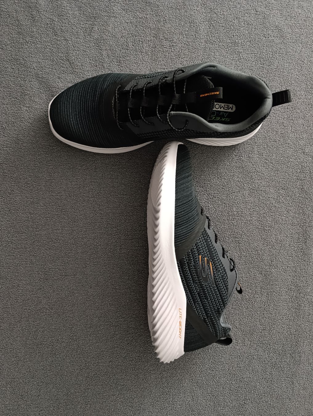 Skechers Scarpe da uomo: Neue Sketchers Bounder – Nuovo e nell'imballaggio originale da Stäfa venduto da Phenomenom