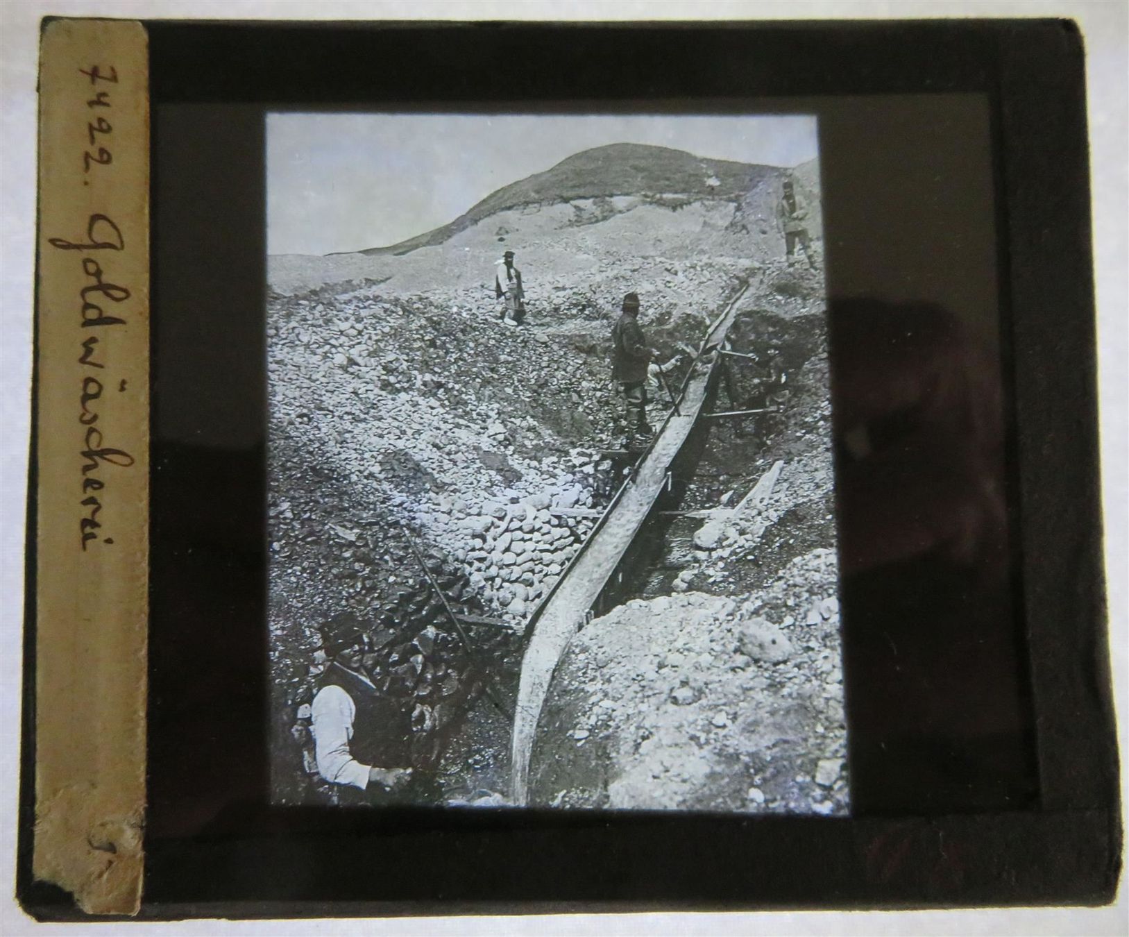 Foto & Immagini: Glasdia Goldwäscherei, um 1930 – Usato da Oberriet SG venduto da ganesh435