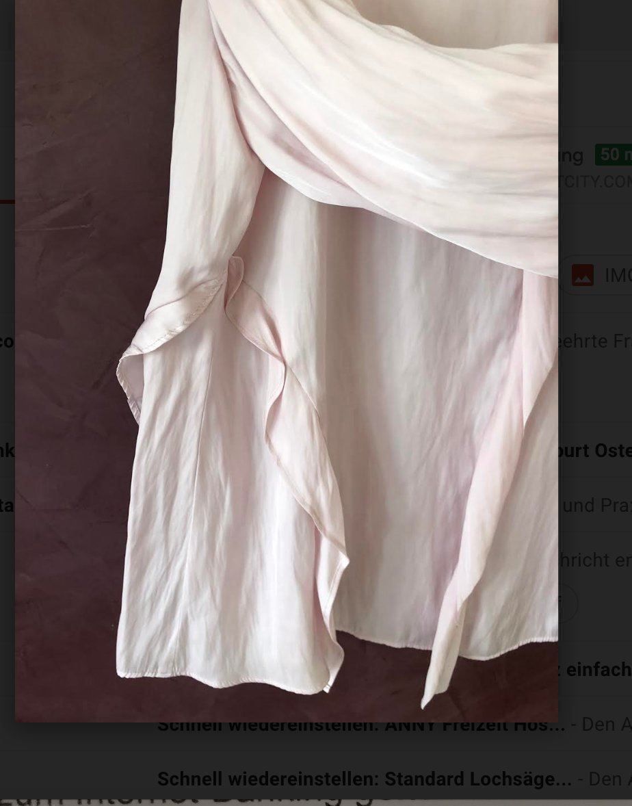 Marc Cain Camicette: Marc Cain Blusenshirt mit Volants 38 N3 – Nuovo (secondo la descrizione) da Volketswil venduto da praxis12 3