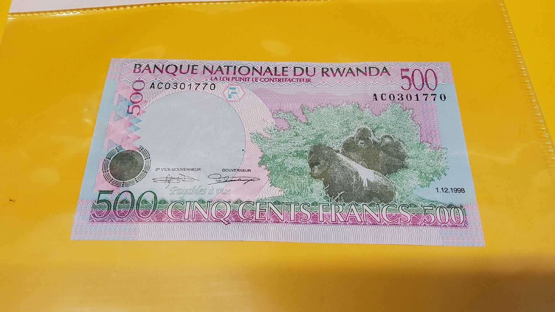 Banconote: Rwanda 500 Francs Geldschein, 1998, Top – Nuovo e nell'imballaggio originale da Herisau venduto da Nluanalucas