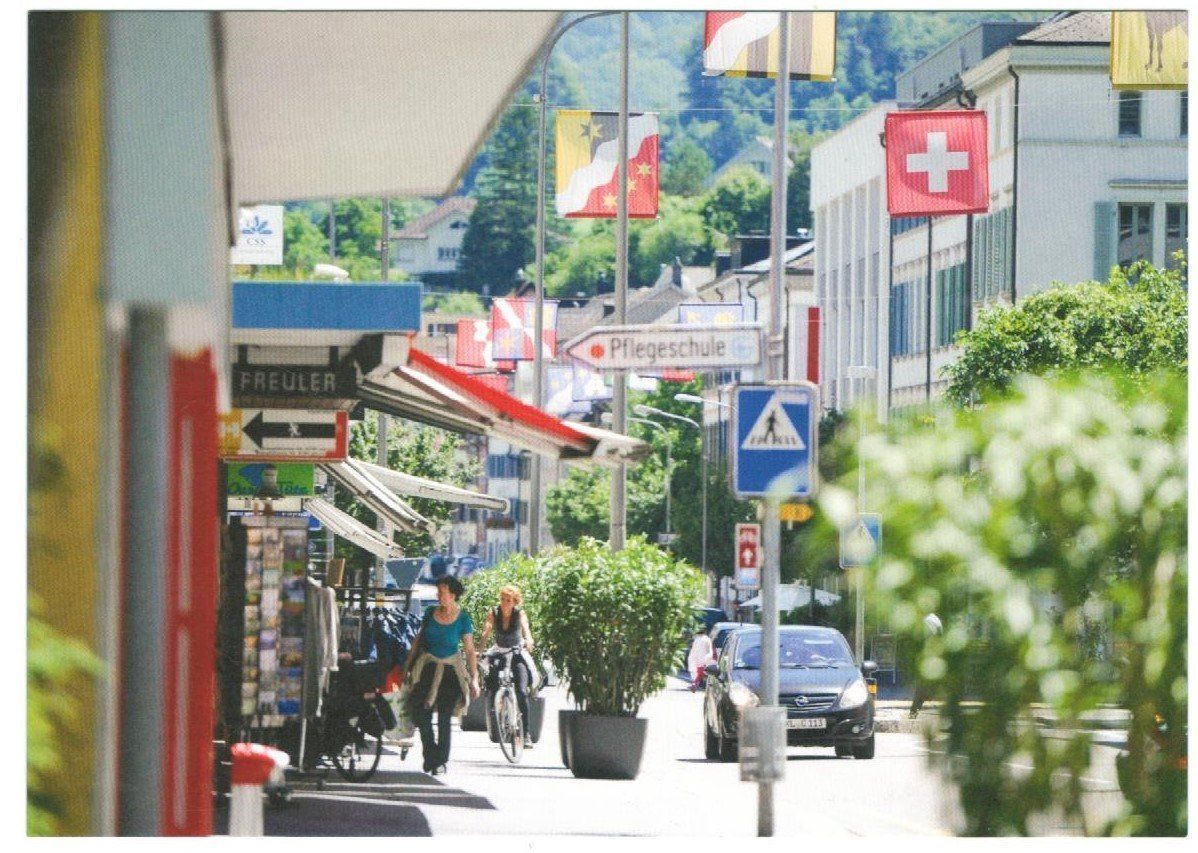 Cartoline postali: AK Glarus Hauptstrasse – Usato da Zürich venduto da Tolima194
