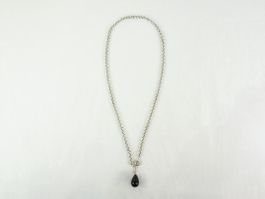 Edle versilberte Kette mit Tropfenanhänger