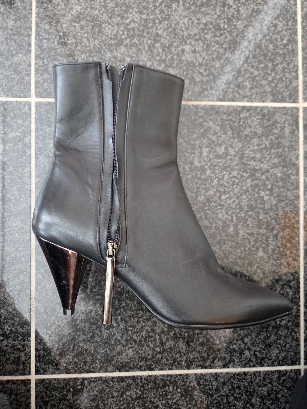 Scarpe da donna: Lederschuhe einmal getragen – Usato da Zürich venduto da lejale01 4