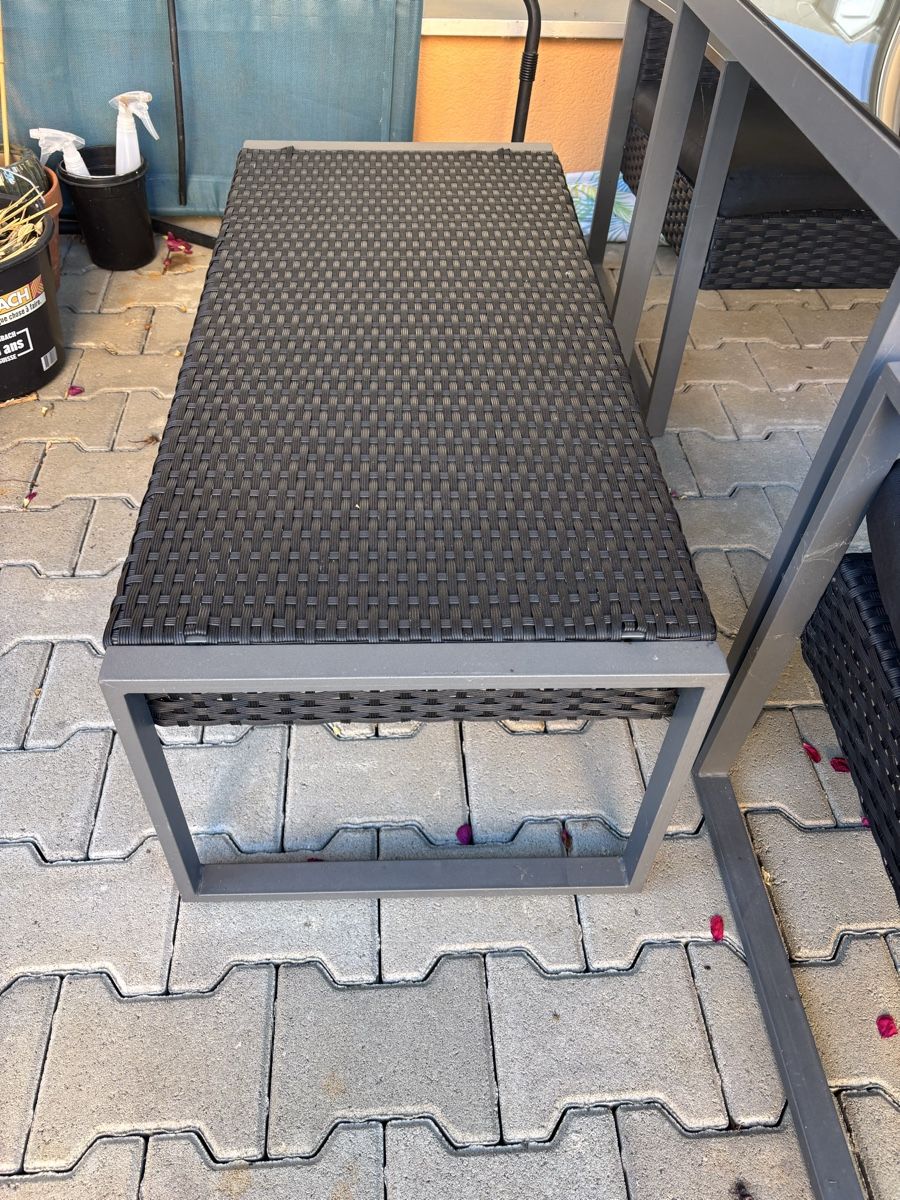 Set di tavolo e panche: Gartenmöbel-Set mit Tisch, 2 Stühlen & 2 Sitzbänken – Usato da Baar venduto da dom_vk8t 2
