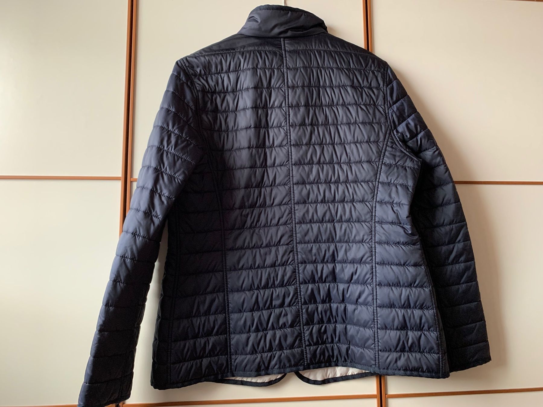 Basler Giacche: BASLER Wende Steppjacke blau/weiss Gr. 42 – Usato da Embrach venduto da Lieblingszeugs 2