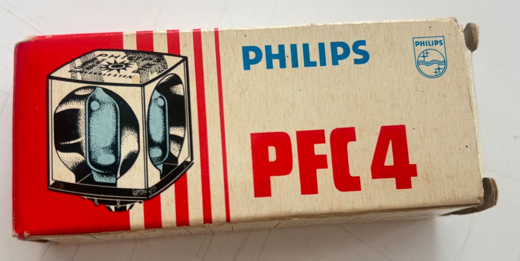 Blitze: Flash Philips PFC - 3 cubes avec 4 flash – Gebraucht aus Neuchâtel von gefdeneuch 3