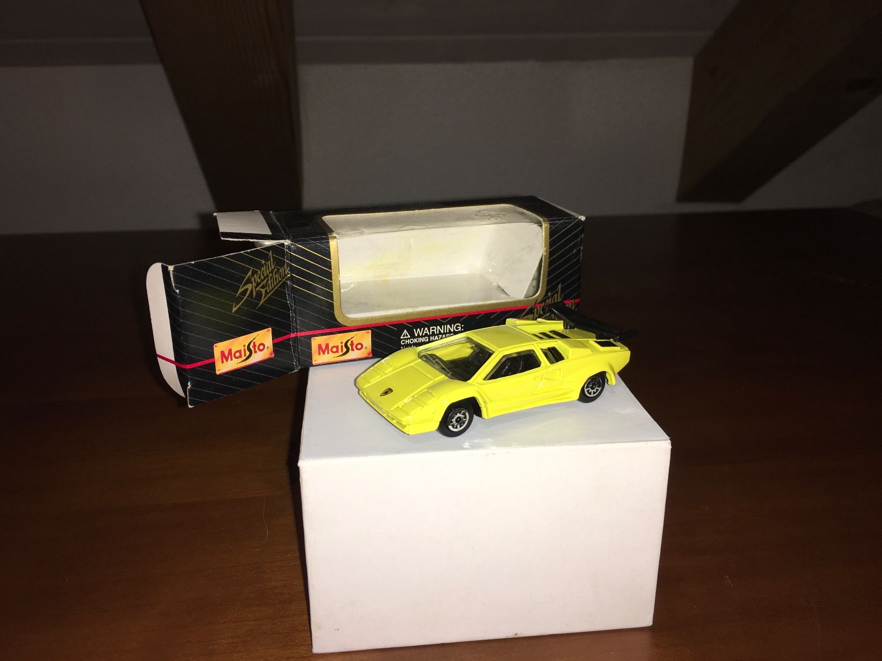 Lamborghini Modellini d'auto: Lamborghini Countach in OVP - no Hot Wheels – Nuovo (secondo la descrizione) da Wohlen AG venduto da PrivatSammlung