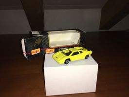 Lamborghini Countach in OVP - no Hot Wheels