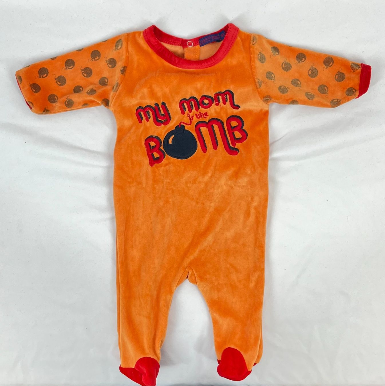 Pyjamas & Ähnliches: DEVIL CHILD Pyjama bébé orange 0/1M – Gebraucht aus Lausanne von PlusValue_Lausanne