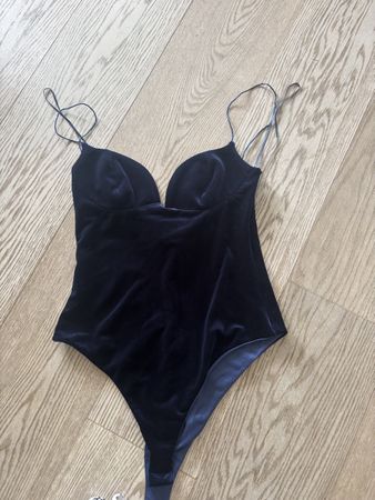 Zara body