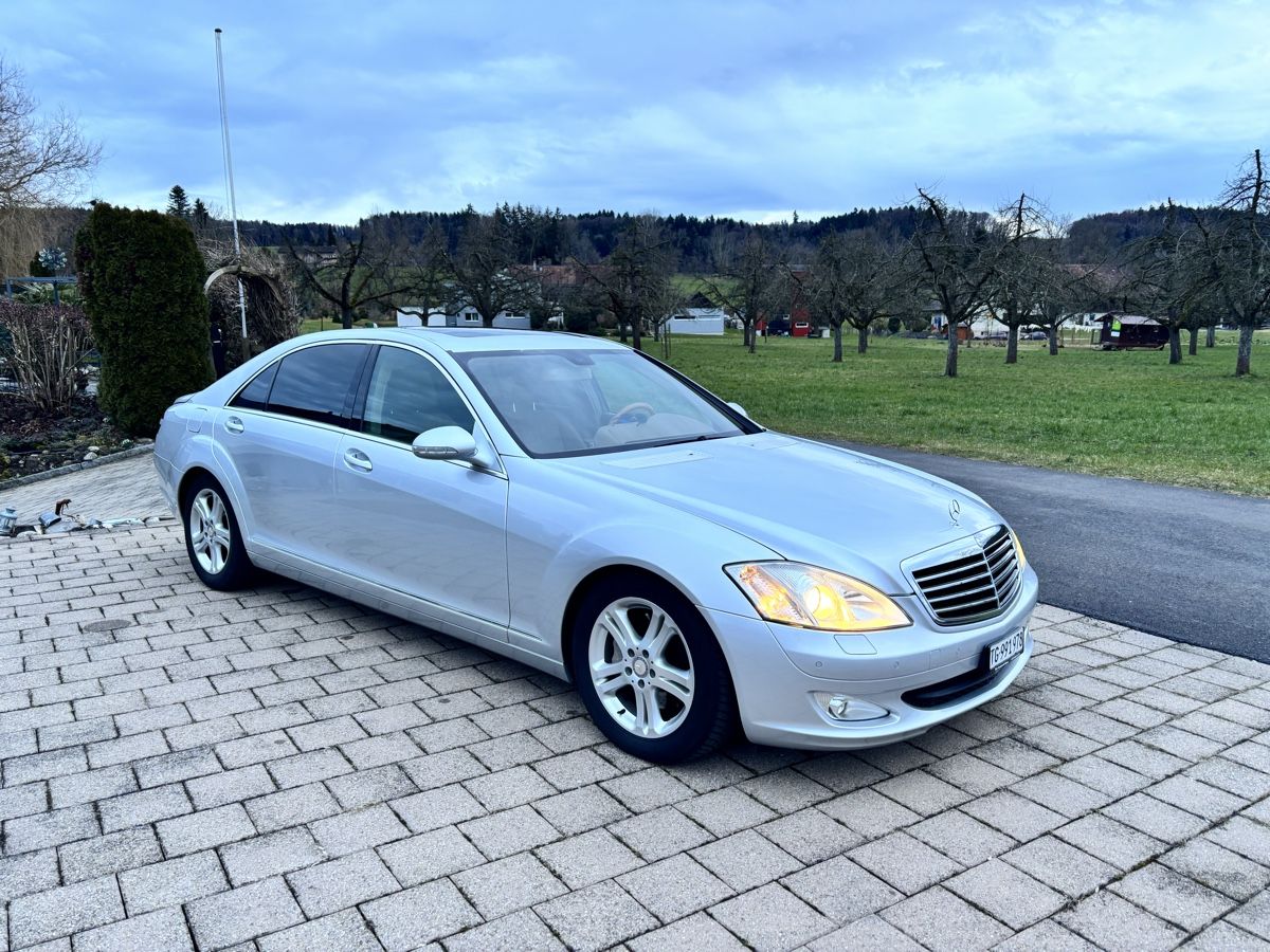 Mercedes-Benz Automobili: Mercedes w221 S350L 4matic – Usato da Hugelshofen venduto da lenkfliege 1