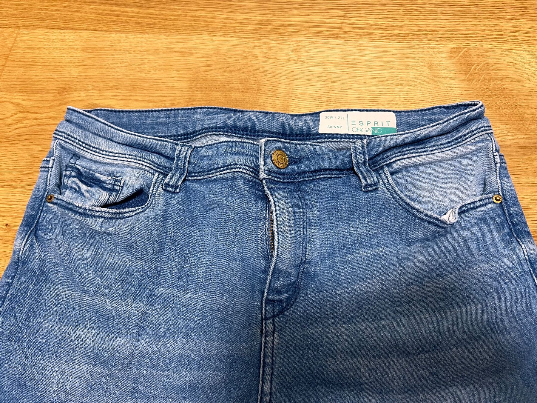 Esprit Jeans: Jeans Esprit / Grösse 30 – D'occasion à Escholzmatt par mel_58wh 1