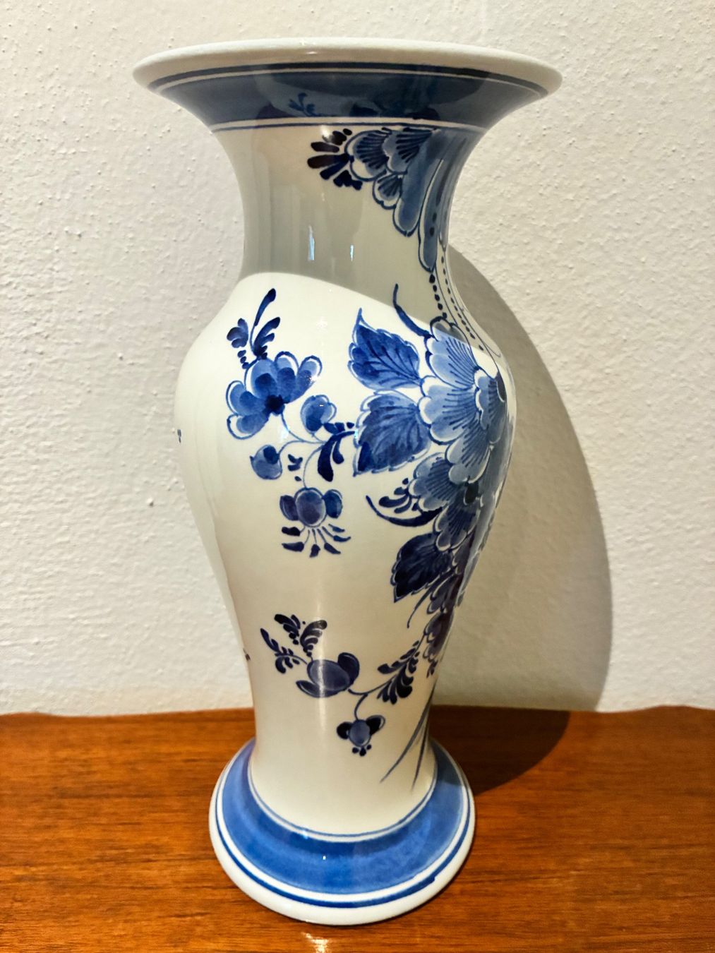 Vasi & Recipienti: Delft Vase – Usato da Baden venduto da usewhatyouhave 1
