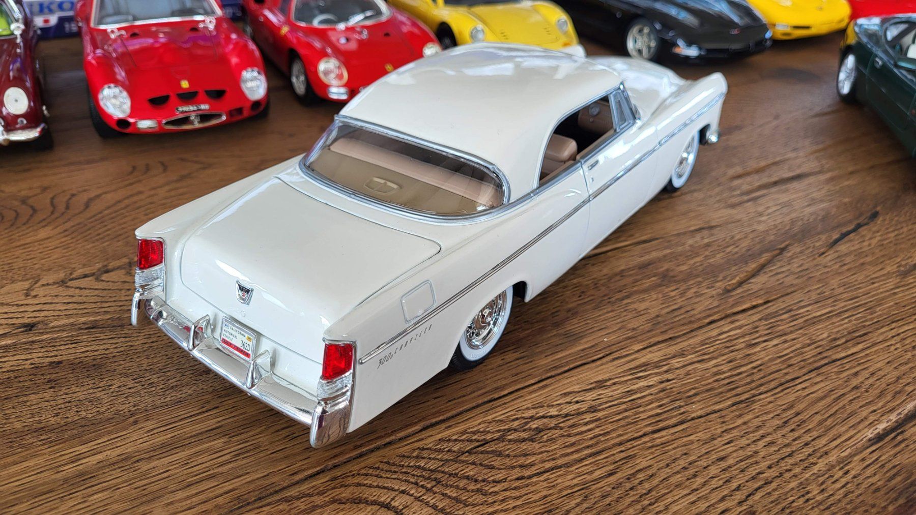 Maisto Modellini d'auto: Chrysler 300B 1956 1:18 Maisto – Usato da Rothrist venduto da Juana5 2
