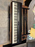 Roland Digitalpiano FP-60x schwarz + Pianoständer & 1 Pedal