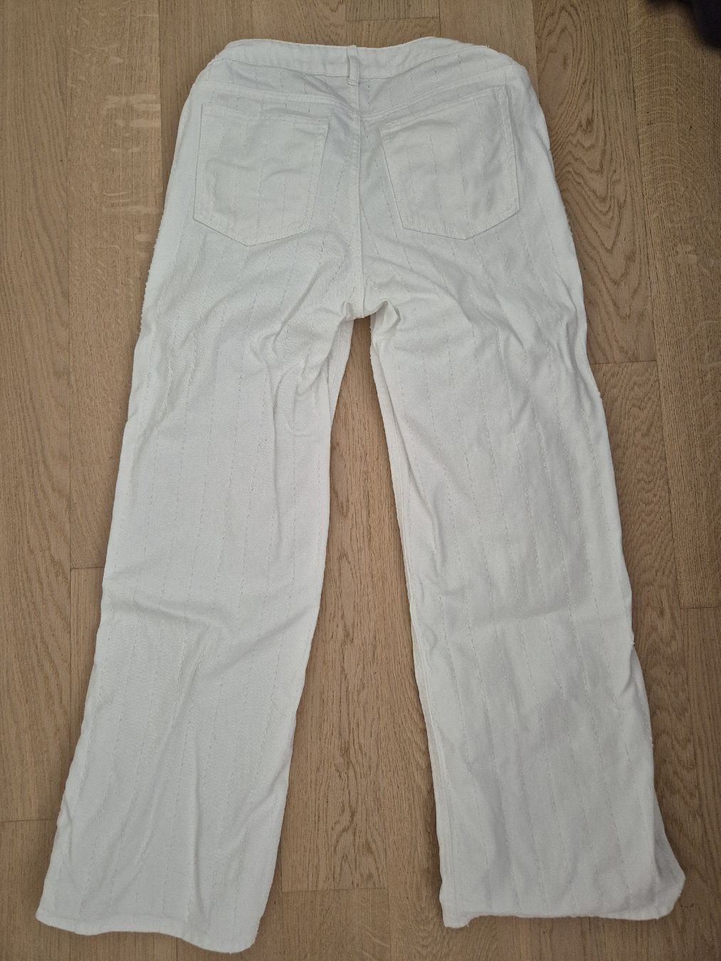 H&M Jeans: Pantalon blanc H&M mama -  M – Neu (gemäss Beschreibung) aus Zürich von lou_z6jt 4
