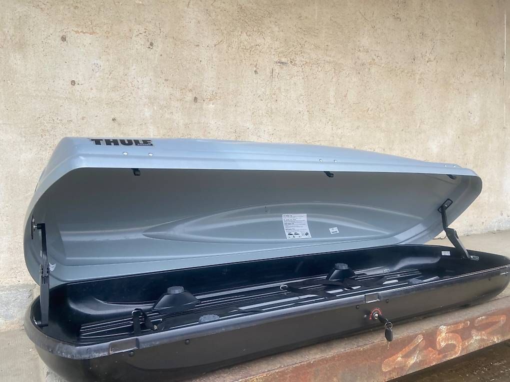 Box da tetto: XL Dachbox Thule Atlantis 600 mit oder ohne Träger – Usato da Leuzigen venduto da Doppelrad 5