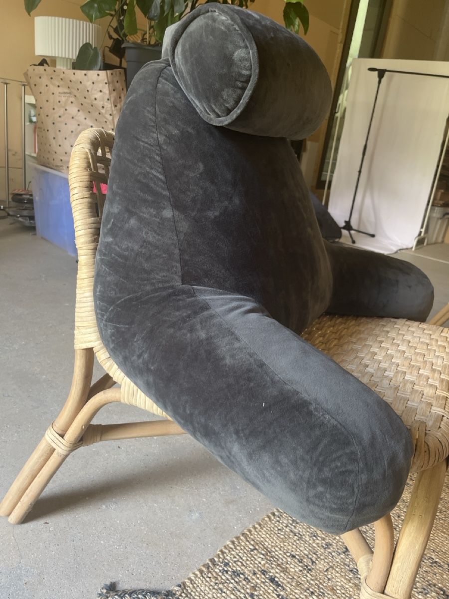 Coussins: Reading and back support pillow dark grey – D'occasion à Torre par same_solaria 2