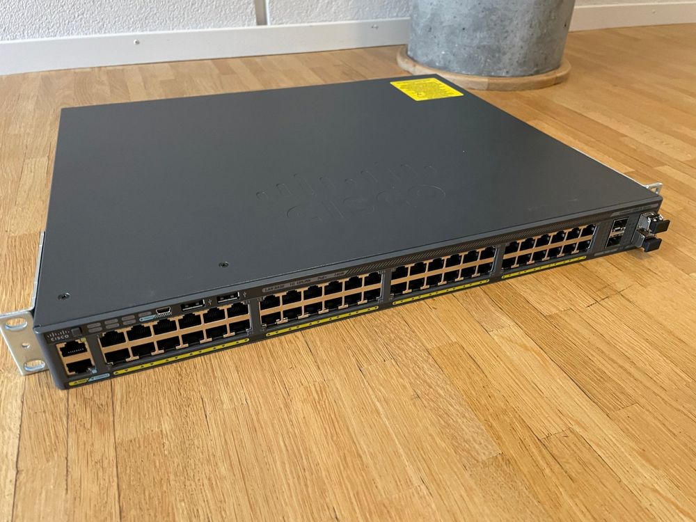 Cisco Catalyst 2960-X Series (48-Port) (Gebraucht) in Gontenschwil für ...