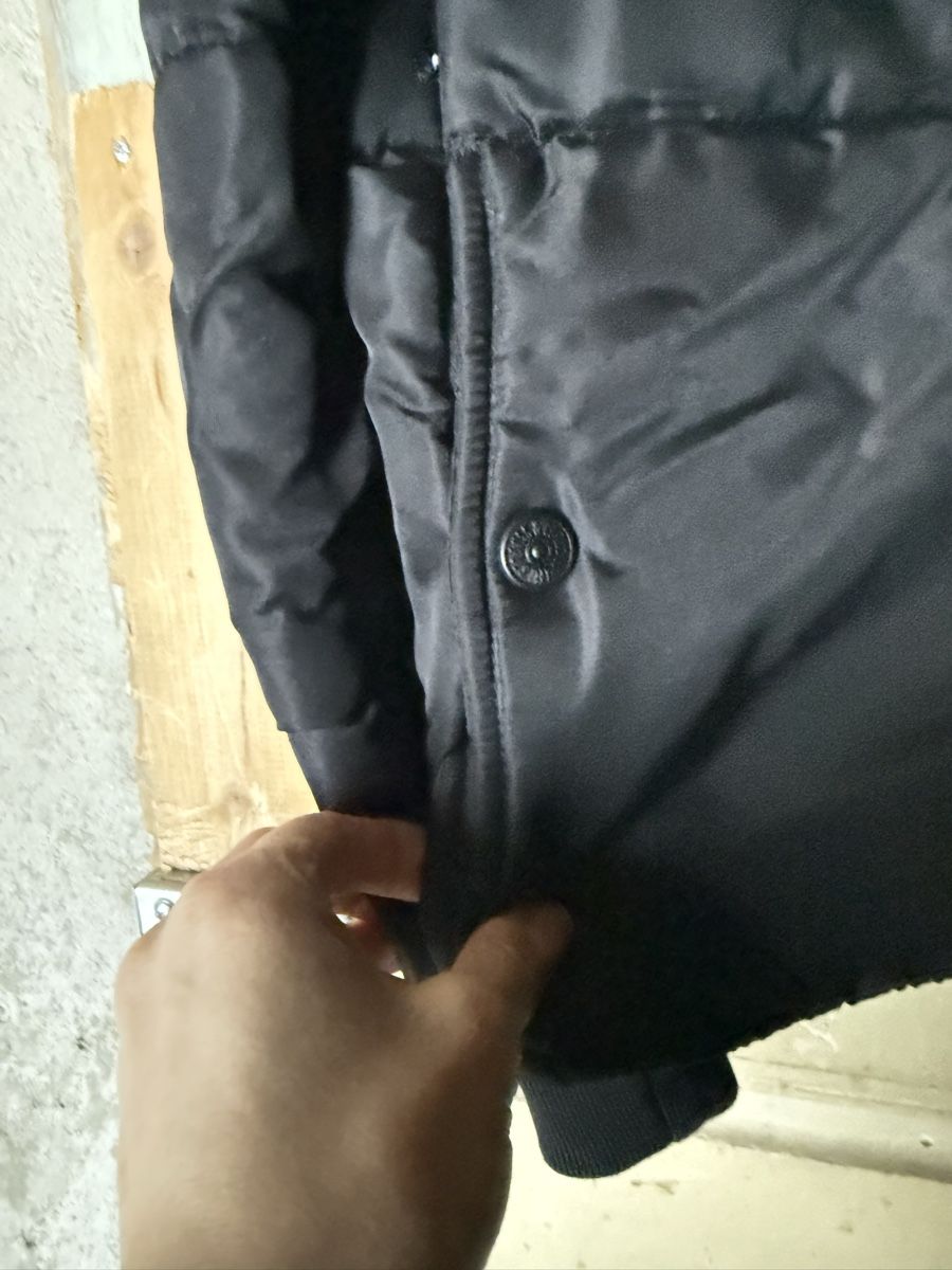 Levi's Jacken: Doudoune Levi's noire, taille M. – Gebraucht aus L'Orient von AntonioVAUD 3