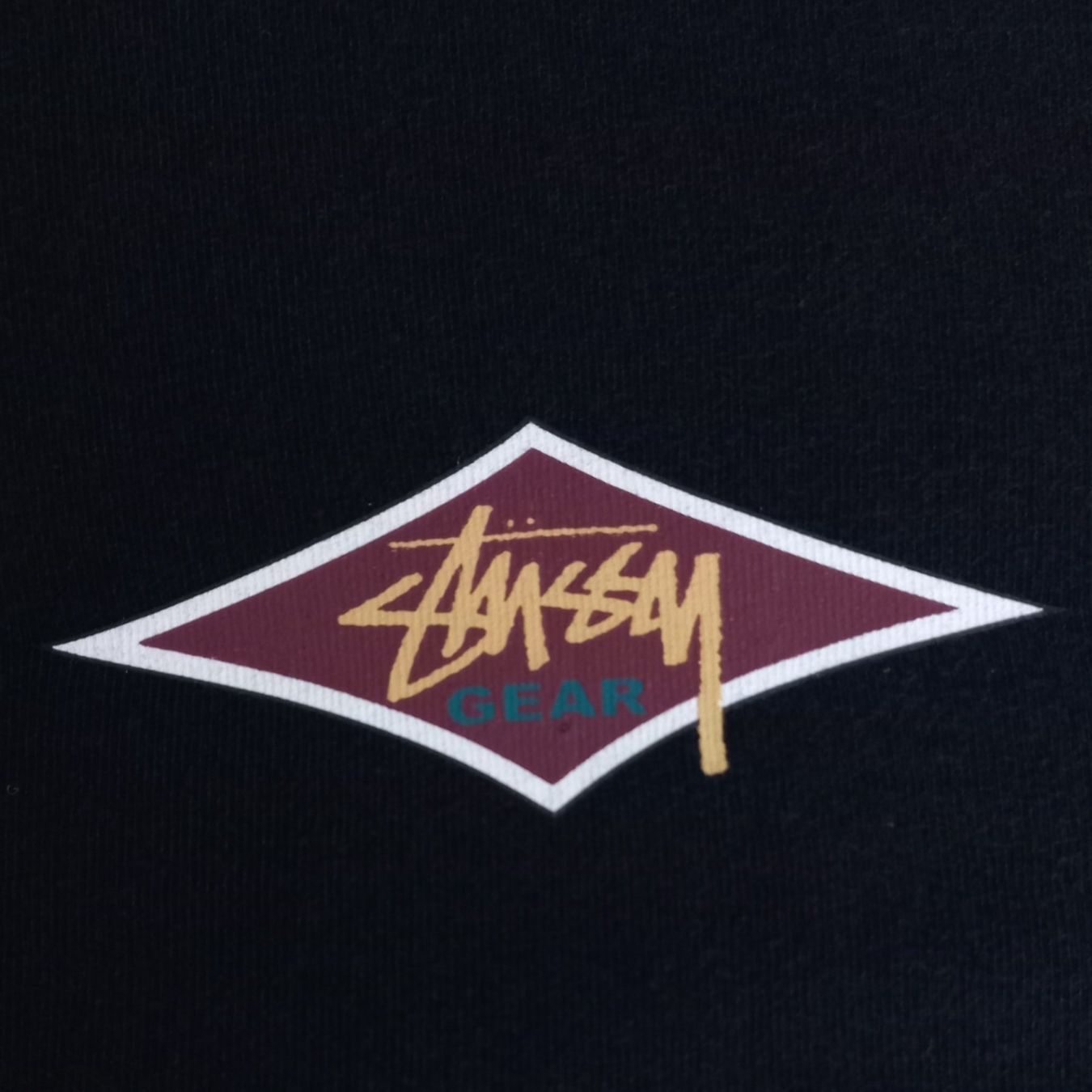Stüssy T-Shirts: Stüssy Gear Tee (M) – Neu und originalverpackt aus Chamoson von Sapoloshop 2