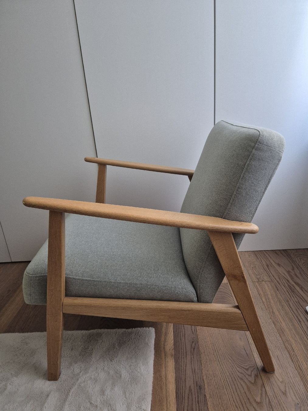Ikea Poltrone: Ikea EKENÄSET Sessel Eiche/Gunnared hellgrün – Usato da Brittnau venduto da troxxxi 4
