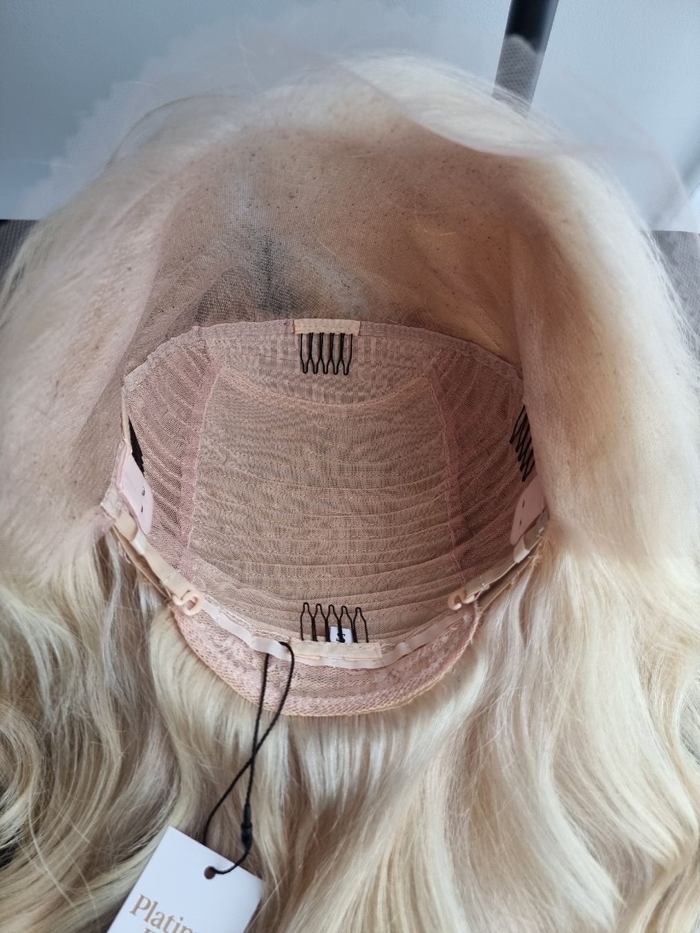 Parrucche: Wunderschöne Echthaarperücke. Blond – Nuovo e nell'imballaggio originale da Zürich venduto da pla_tm9w 7