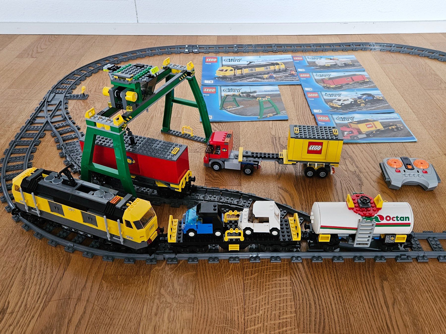 Lego Kit di costruzioni: LEGO City 7939 - Güterzug – Usato da Knonau venduto da Martincor 2
