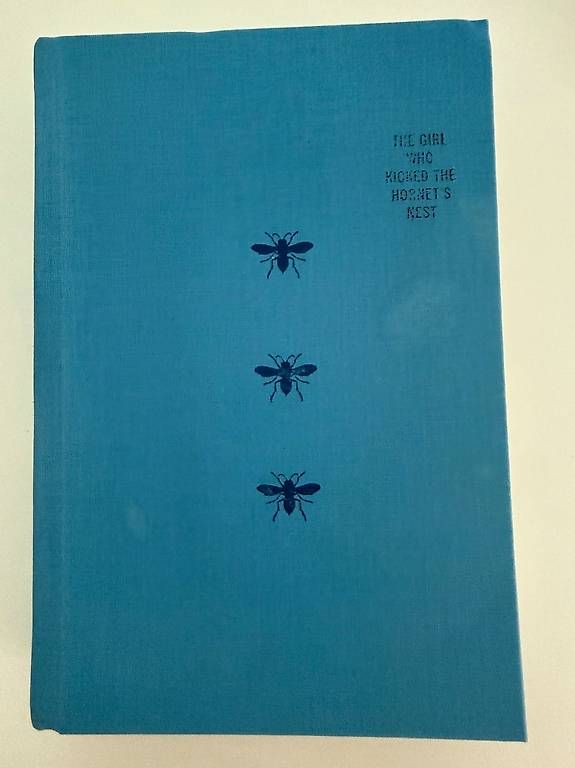 Libri: Stieg Larsson Millennium Trilogy - Englisch - Hardcover Box – Usato da Hüttikon venduto da Mellie422 3