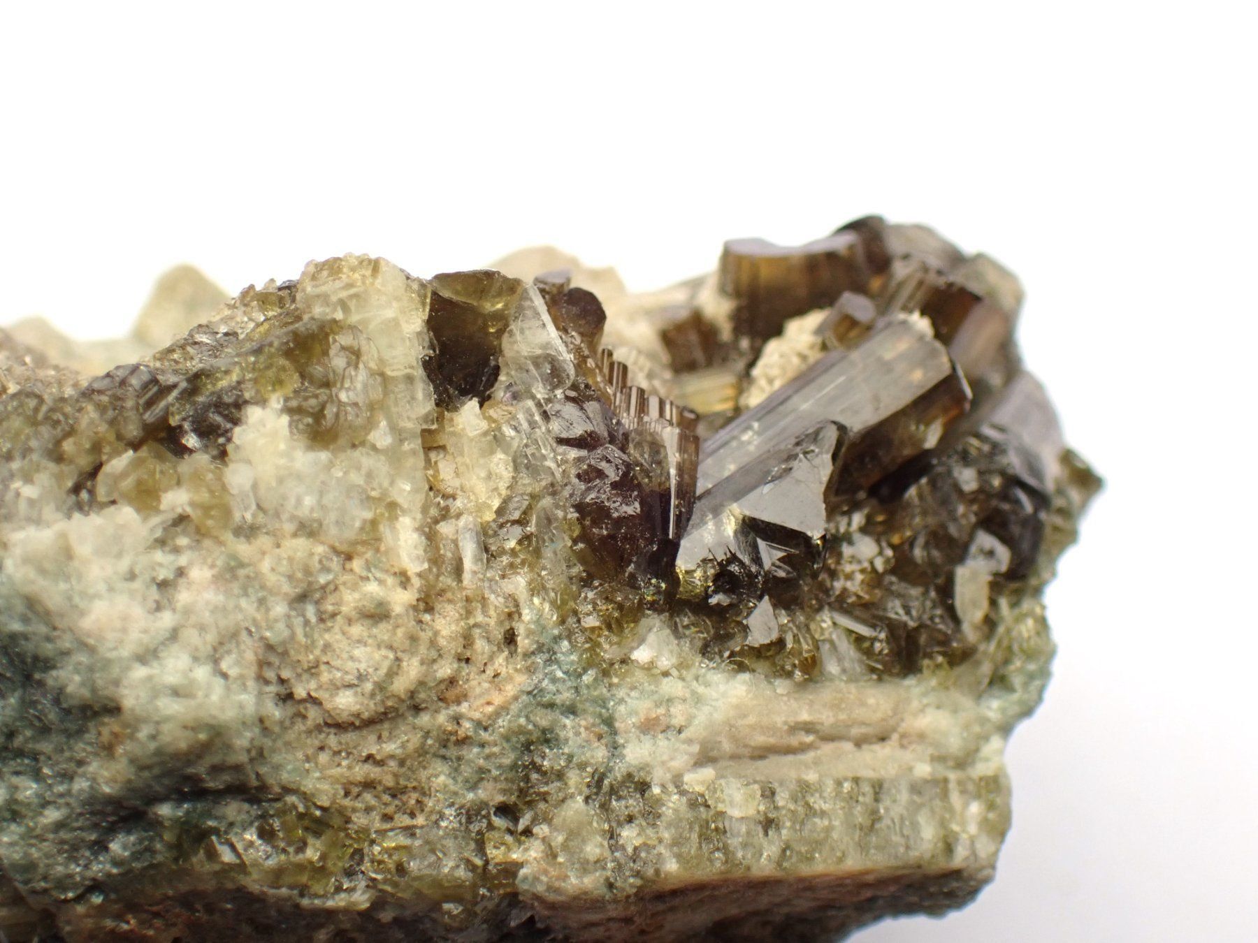 Minerali & Pietre curative: Vesuvianite Bellecombe, Châtillon, Aosta Valley, Italy – Usato da Figino venduto da minshop 6